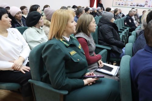 Итоги года и планы на будущее: в Егоркинском сельском поселении прошел сход граждан с участием министра экологии РТ