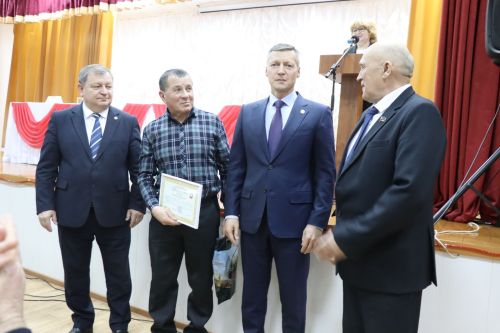 Итоги года и планы на будущее: в Егоркинском сельском поселении прошел сход граждан с участием министра экологии РТ