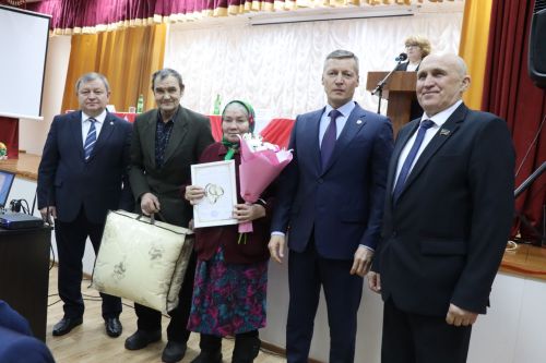 Итоги года и планы на будущее: в Егоркинском сельском поселении прошел сход граждан с участием министра экологии РТ