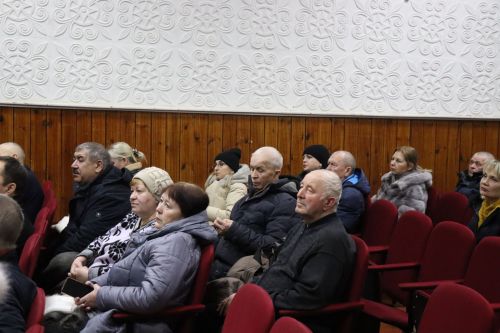 Жители четырех микрорайонов города Нурлат обсудили важные вопросы
