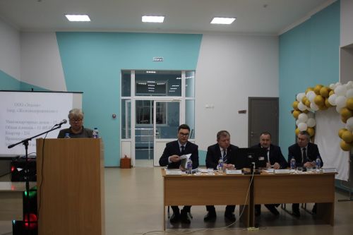 Жители микрорайона железнодорожников встретились с руководством Нурлатского района