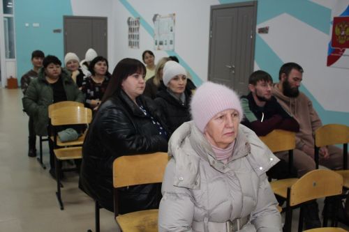 Жители микрорайона железнодорожников встретились с руководством Нурлатского района