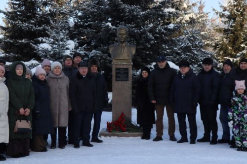 В Нурлате почтили память Героя Социалистического Труда Закия Тимирзянова