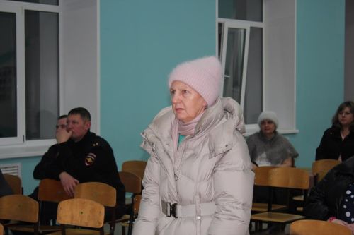 Жители микрорайона железнодорожников встретились с руководством Нурлатского района