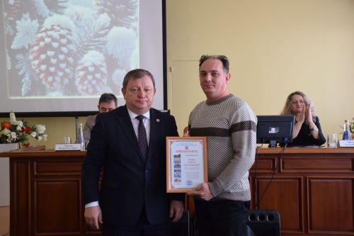 Социальные и медицинские учреждения Нурлатского района обсудили итоги года с главой района