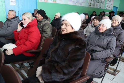 В Староальметьевском сельском поселении подвели итоги работы и вручили сертификаты на доильные аппараты