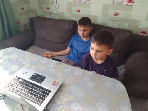 Память, зажжённая в стужу: нурлатские дети почтили жертв Холокоста