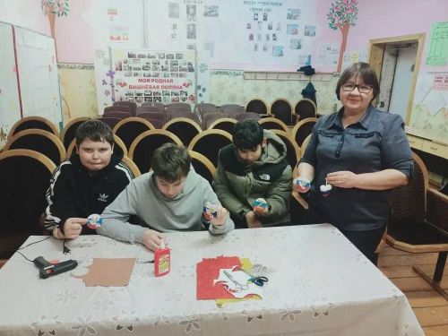 Волонтеры из Вишневой Поляны отправили бойцам 5000 пакетиков чая «Чай солдата»