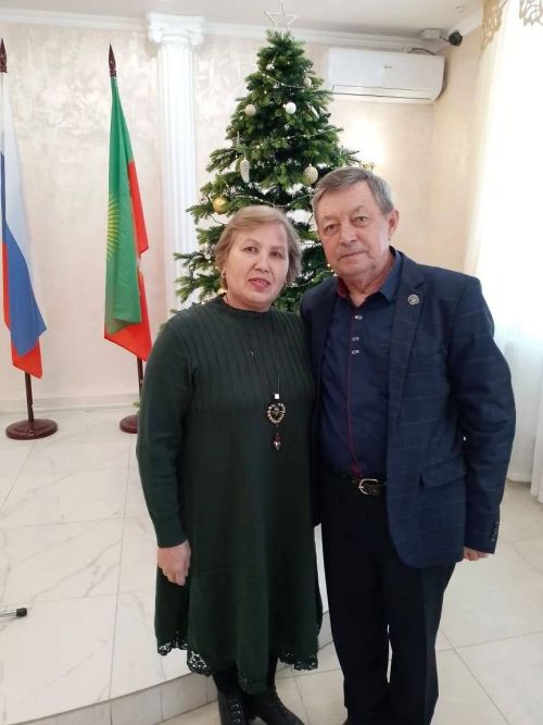 Сапфировая любовь Вишневой Поляны: 45 лет под знаком верности, труда и музыки