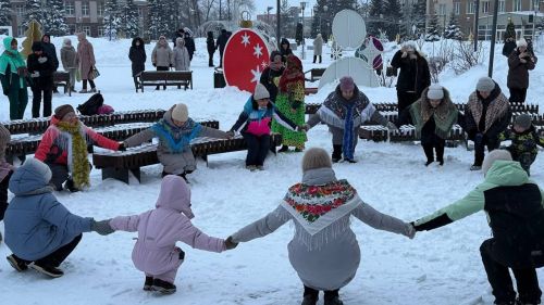 «Рождественские узоры» украсили Центральную площадь Нурлата