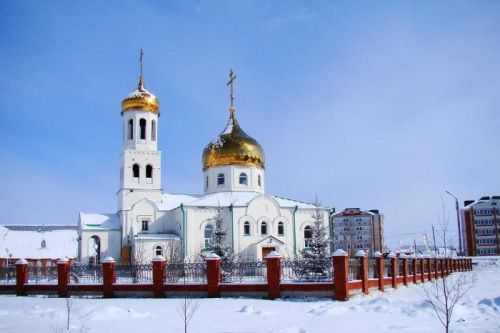 Дамир Ишкинеев поздравляет нурлатцев с праздником Рождества Христова