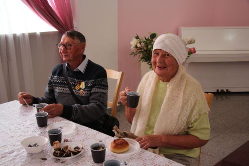 В Нурлате прошел праздничный концерт к Международному дню пожилых людей