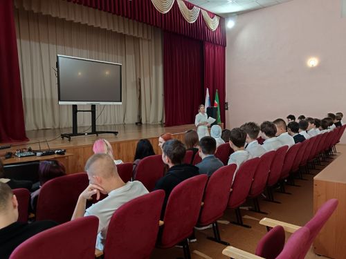 В Нурлатском техникуме провели беседы о вакцинации