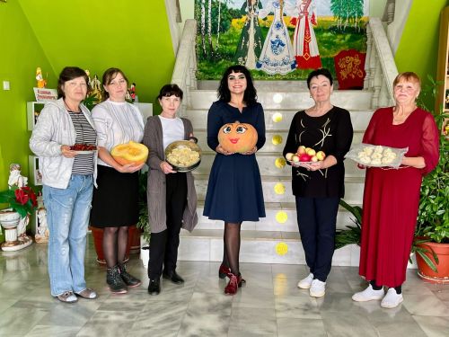 В селе Мамыково для старшего поколения устроили «Осеннее кафе»