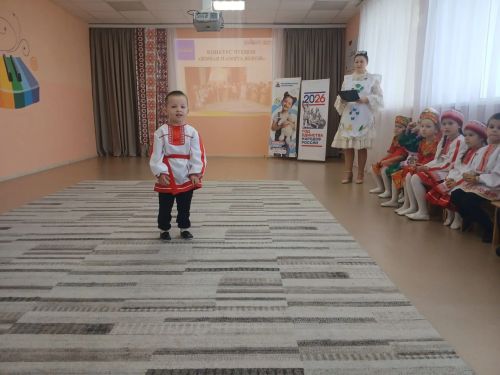 В Нурлате детский сад «Росинка» провёл фестиваль народных игр и конкурс чтецов