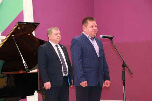 В Нурлате открыли новый цикл благотворительных концертов в поддержку бойцов