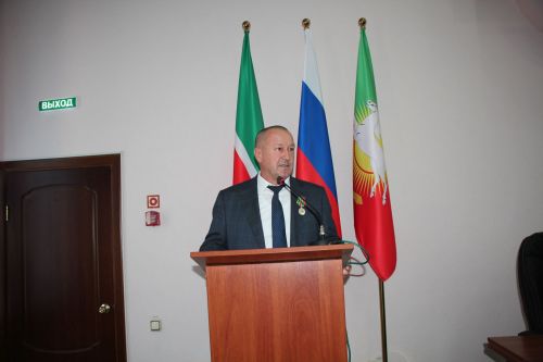 В Нурлате прошла очередная сессия советов района и города