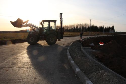Жители отдаленных поселков дождались новой дороги