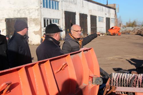 Техника УК «ЖКХ» Нурлатского района готова к зиме