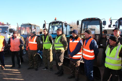 Техника УК «ЖКХ» Нурлатского района готова к зиме