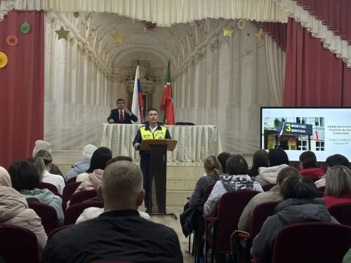 В школах Нурлатского района прошли собрания с участием инспекторов ГИБДД