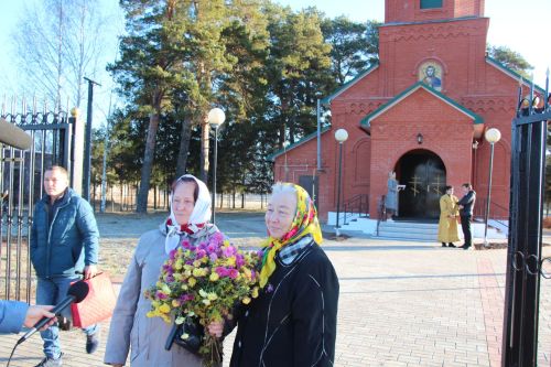Митрополит Кирилл и епископ Филарет возглавили литургию в храме Елаура