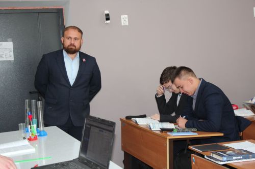 Программа «Земский учитель» помогла семье педагогов обрести новую родину