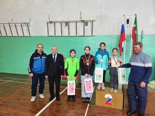 Лыжная эстафета памяти: в Старых Челнах почтили память подвиг героя-земляка