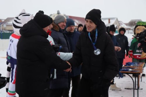В Нурлате завершился фестиваль «Папа, мама, я – хоккейная семья»