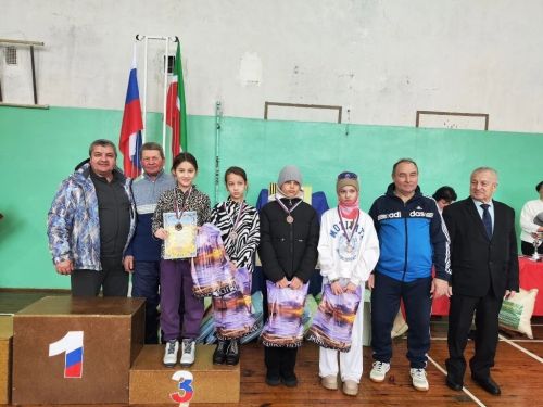 Лыжная эстафета памяти: в Старых Челнах почтили память подвиг героя-земляка
