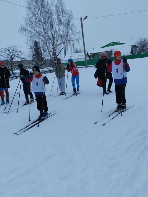 Лыжная эстафета памяти: в Старых Челнах почтили память подвиг героя-земляка