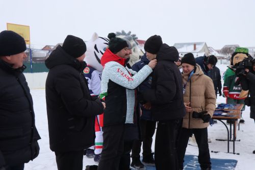 В Нурлате завершился фестиваль «Папа, мама, я – хоккейная семья»
