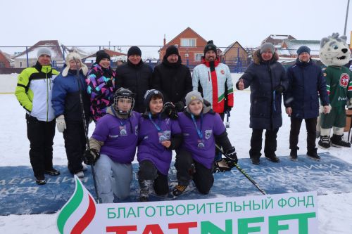 В Нурлате завершился фестиваль «Папа, мама, я – хоккейная семья»