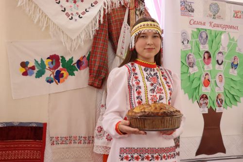 Родословная – живая история: в Нурлате прошел фестиваль семейных традиций
