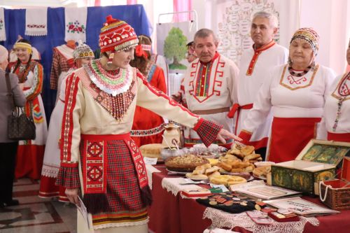 Родословная – живая история: в Нурлате прошел фестиваль семейных традиций