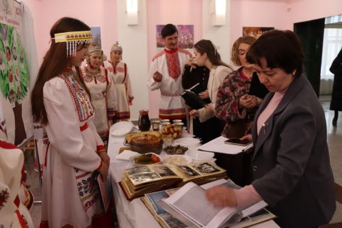Родословная – живая история: в Нурлате прошел фестиваль семейных традиций