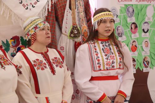 Родословная – живая история: в Нурлате прошел фестиваль семейных традиций