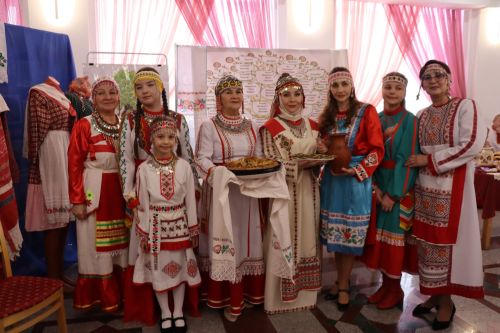Родословная – живая история: в Нурлате прошел фестиваль семейных традиций