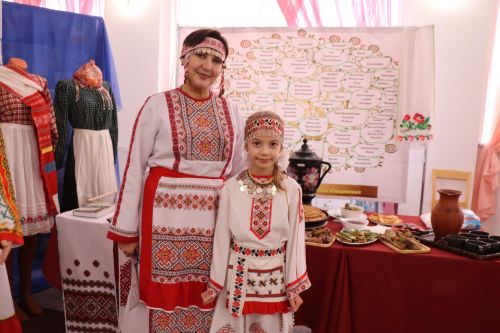 Родословная – живая история: в Нурлате прошел фестиваль семейных традиций
