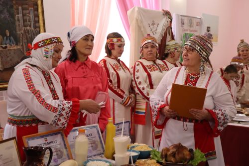 Родословная – живая история: в Нурлате прошел фестиваль семейных традиций