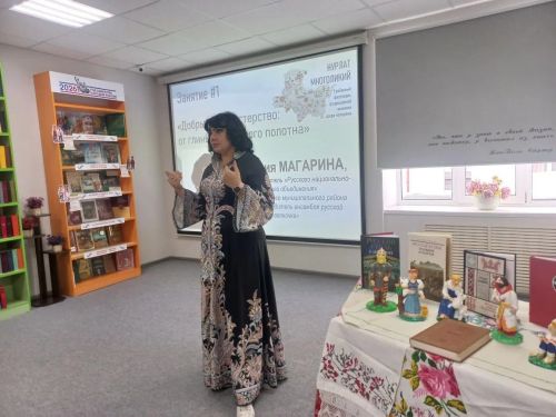 В Нурлате стартовал проект «Нурлат многоликий»: первое занятие посвятили народным ремёслам