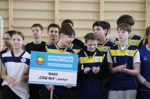 В Нурлате проходит итоговое заседание Совета района