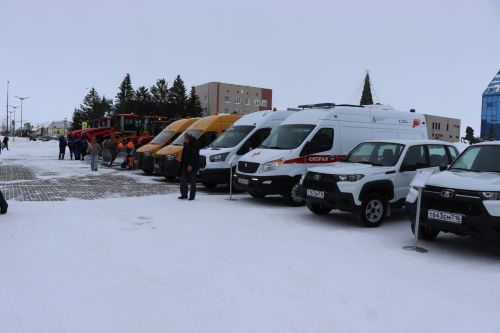 К итоговой сессии Совета района нурлатцы развернули масштабную выставку, посвященную достижениям района