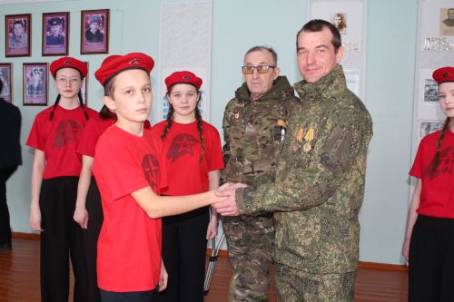 Ученики Егоркинской школы вступили в ряды Юнармии