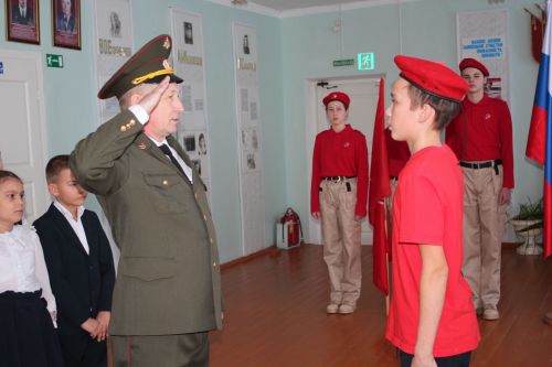 Ученики Егоркинской школы вступили в ряды Юнармии