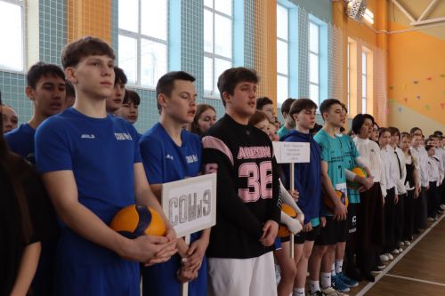В Нурлате проходит итоговое заседание Совета района