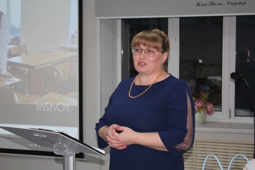 «Возвращайся с победой, родной!»: В Нурлате прошла презентация нового сборника стихов Маргариты Литта