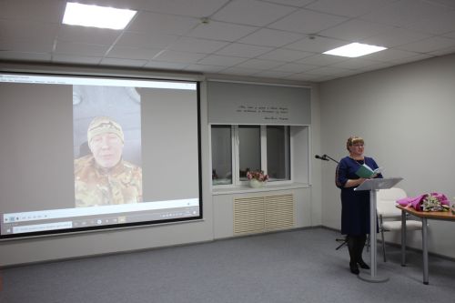 «Возвращайся с победой, родной!»: В Нурлате прошла презентация нового сборника стихов Маргариты Литта