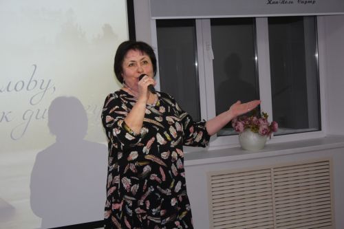 «Возвращайся с победой, родной!»: В Нурлате прошла презентация нового сборника стихов Маргариты Литта