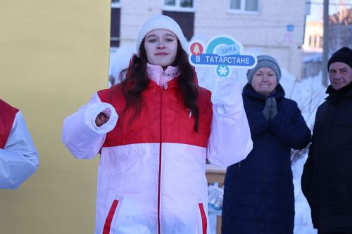 В сквере Журналистов города Нурлат открыли «Древо дружбы»